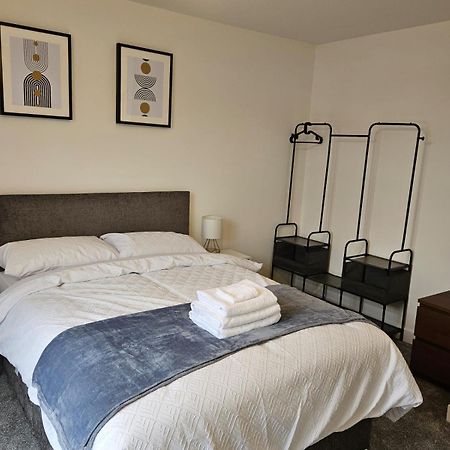 Quiet Hideout Apartment Southend-on-Sea Bagian luar foto