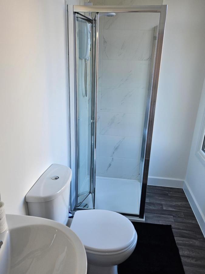 Quiet Hideout Apartment Southend-on-Sea Bagian luar foto