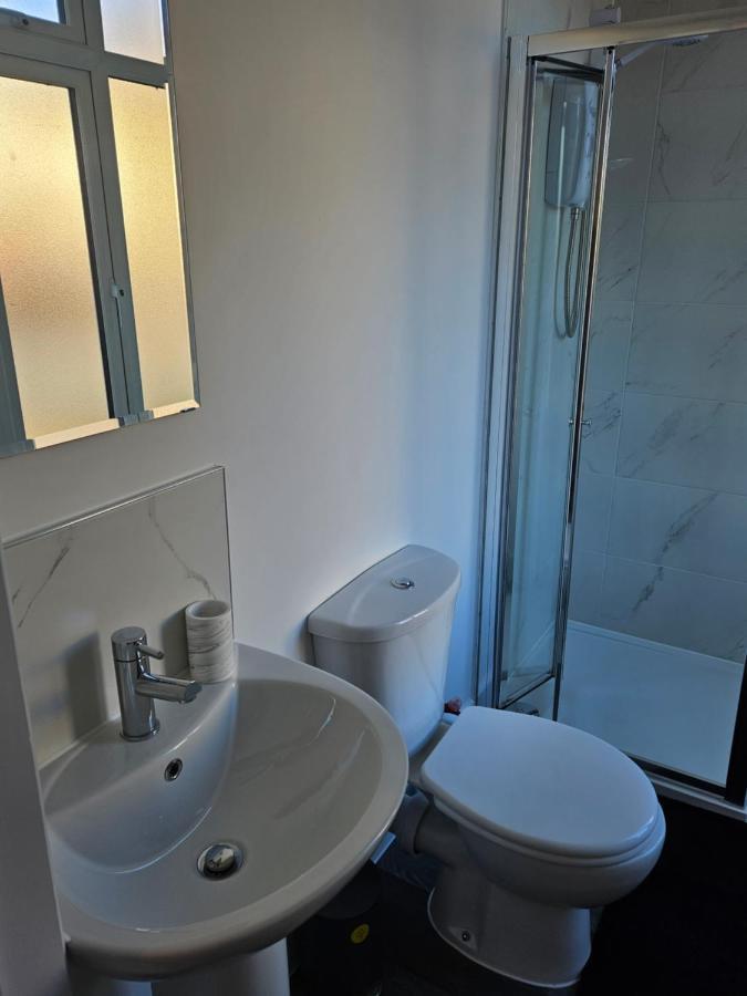Quiet Hideout Apartment Southend-on-Sea Bagian luar foto