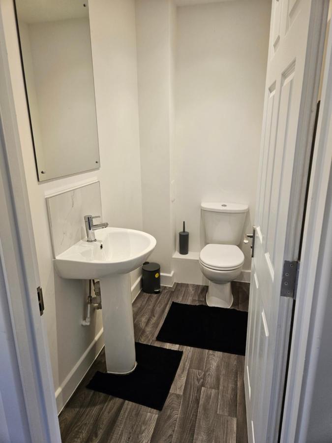 Quiet Hideout Apartment Southend-on-Sea Bagian luar foto