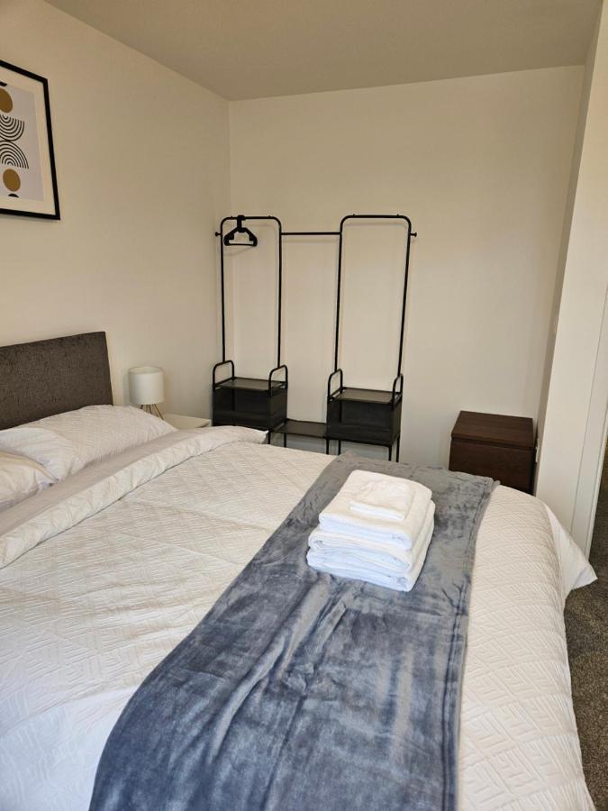 Quiet Hideout Apartment Southend-on-Sea Bagian luar foto