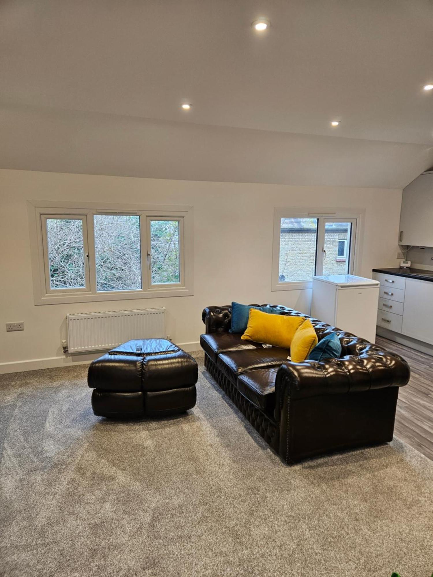 Quiet Hideout Apartment Southend-on-Sea Bagian luar foto