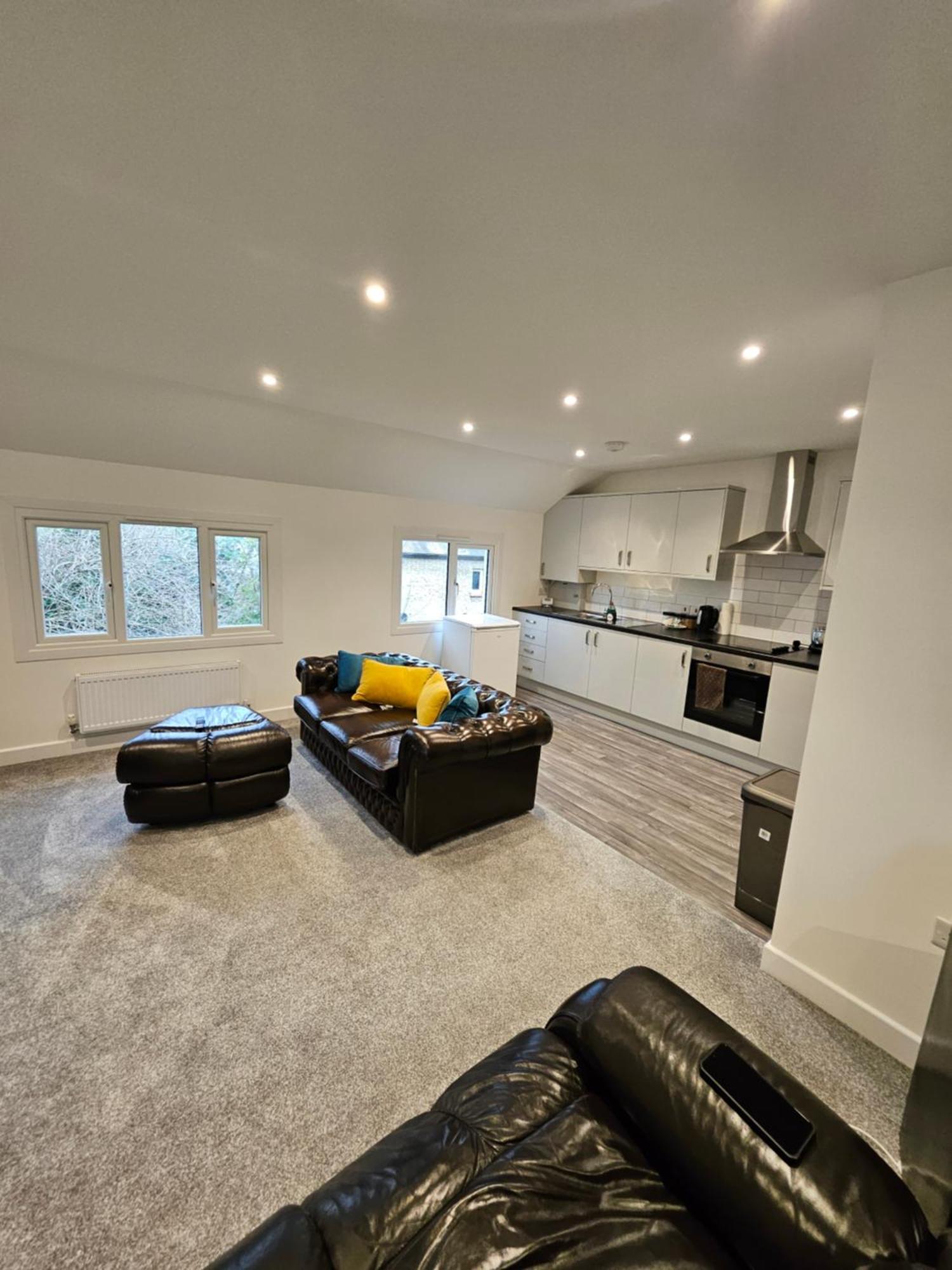 Quiet Hideout Apartment Southend-on-Sea Bagian luar foto