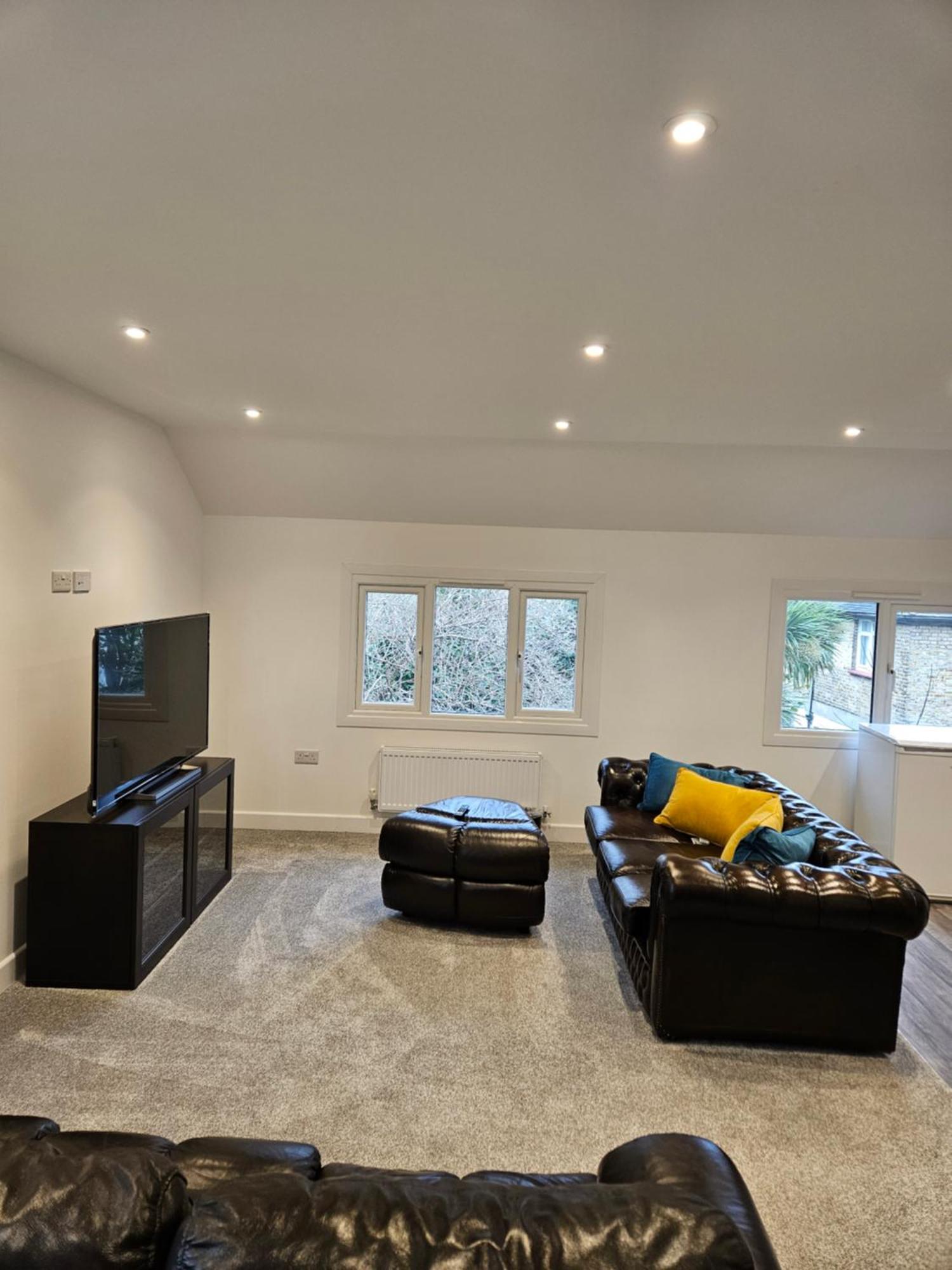 Quiet Hideout Apartment Southend-on-Sea Bagian luar foto